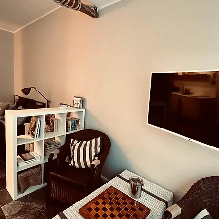 Feelgood Hanza Στσέτσιν